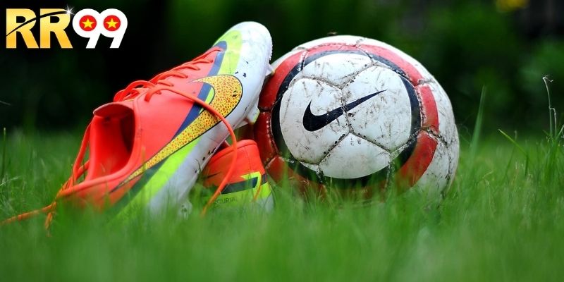 Những loại giải bóng đá thú vị mà bạn nên trải nghiệm